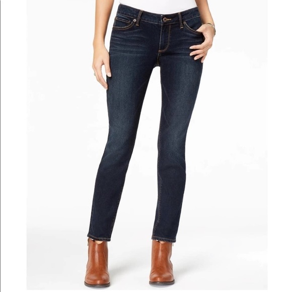 Lucky Brand Denim - NWT Lucky Brand Low Rise Lolita Skinny Jeans